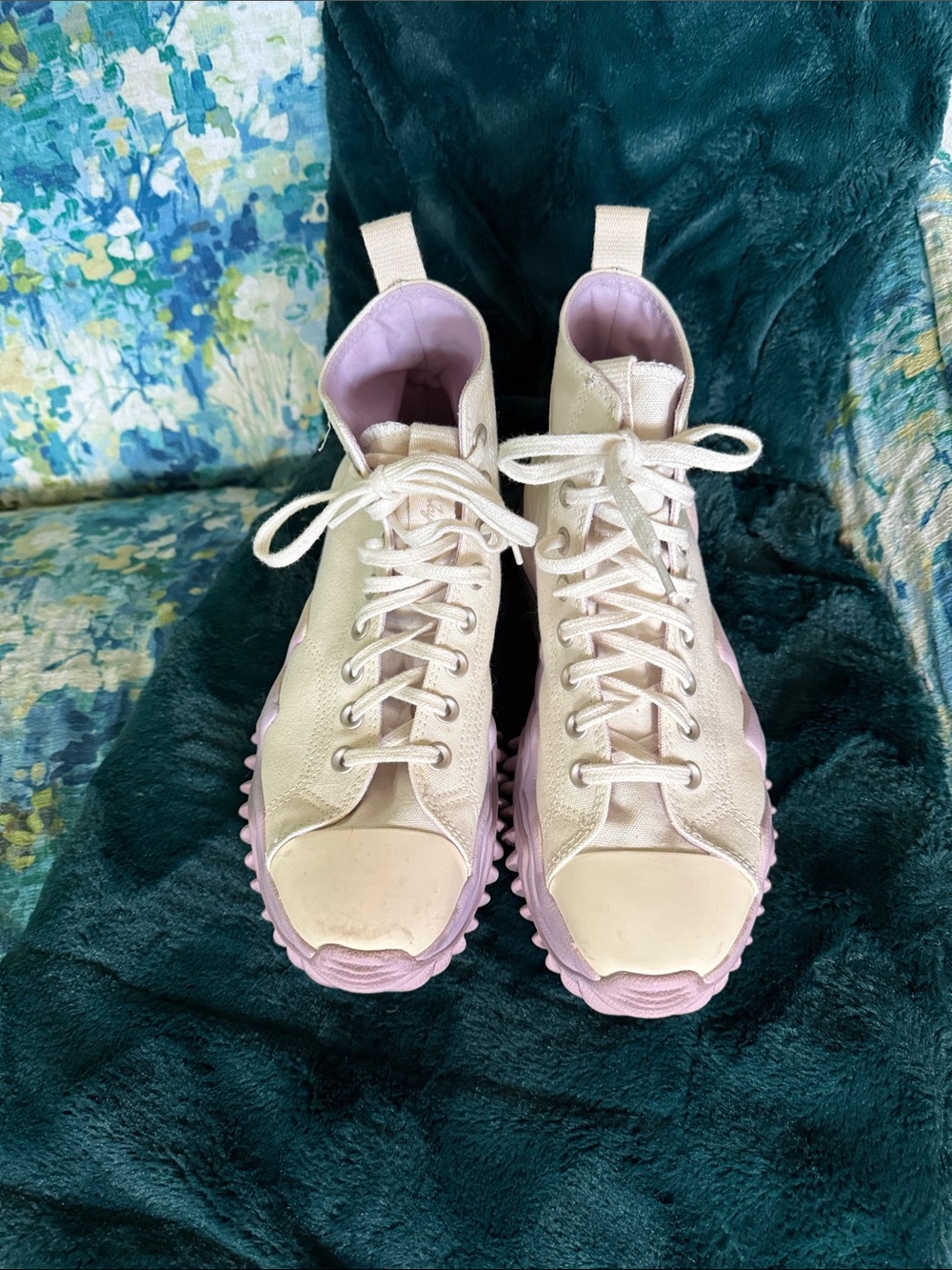 Converse Cream and Pink Run Star Hike High-Top Sneakers